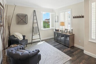 285 Aster St in Vacaville, CA - Building Photo - Building Photo