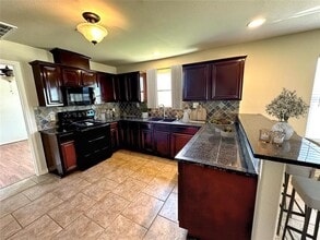 40 Stewart Rd in New Waverly, TX - Building Photo - Building Photo