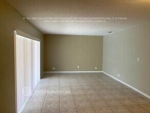 4030 NW 103rd Dr in Coral Springs, FL - Foto de edificio - Building Photo