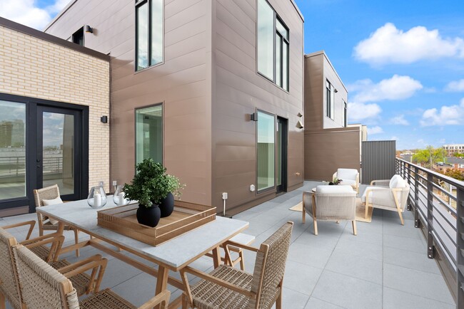 property at 701 N Henry St