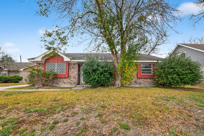 3902 Beran Dr in Houston, TX - Building Photo - Building Photo