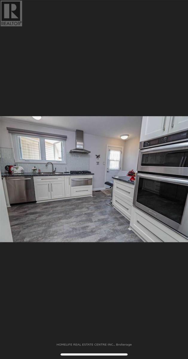 102 Madoc Dr in Brampton, ON - Building Photo - Building Photo