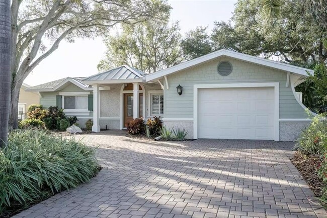 property at 378 Westwinds Dr