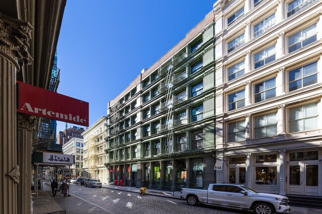 41 Greene St in New York, NY - Building Photo - Building Photo