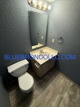 235 SE Florence Ave in Lee's Summit, MO - Building Photo - Building Photo