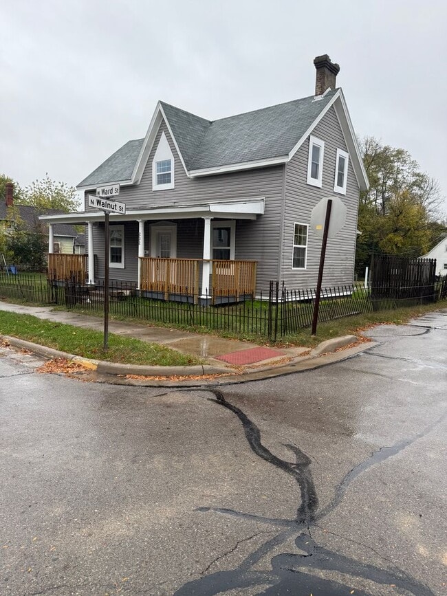 202 W Ward St in Urbana, OH - Building Photo - Building Photo