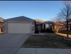 118 Feverbush Dr in Rockwall, TX - Building Photo