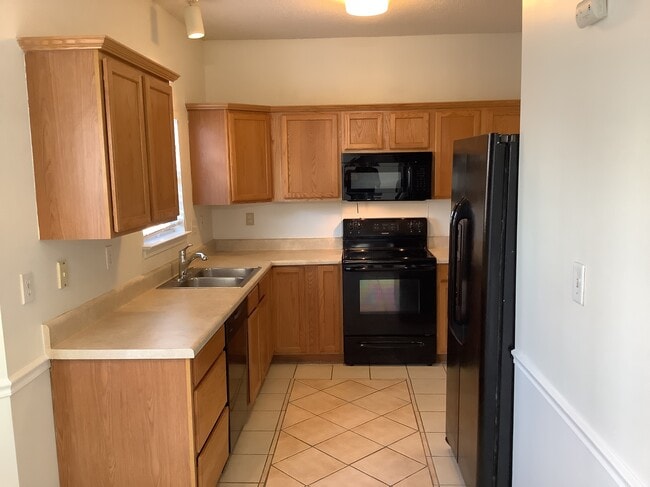 214 Long Creek Pky in Charlotte, NC - Building Photo - Building Photo