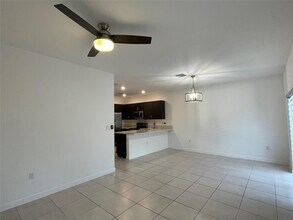 4678 Santa Cruz Way in Davie, FL - Building Photo - Building Photo