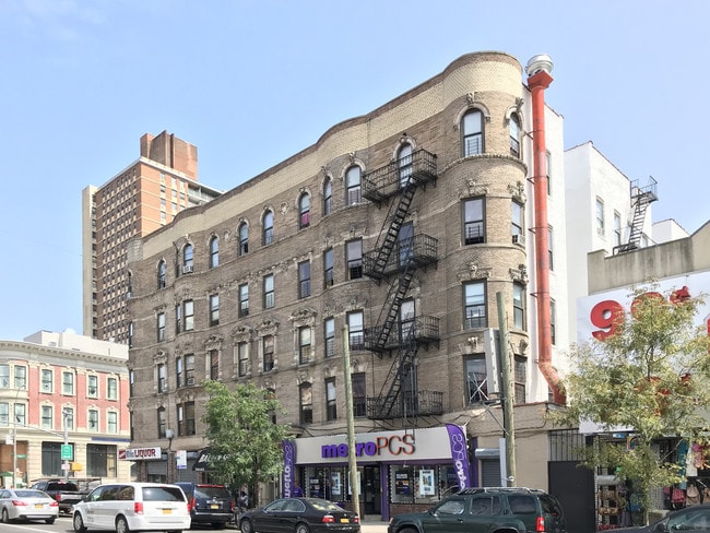 369 Mother Gaston Blvd in Brooklyn, NY - Building Photo - Building Photo