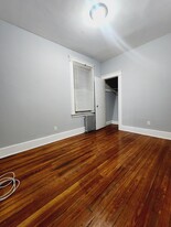 125 Audubon Ave, Unit 3 in Jersey City, NJ - Building Photo - Building Photo