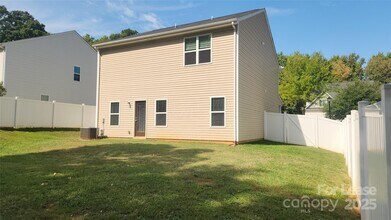 6234 Sydney Mae Ln in Charlotte, NC - Building Photo - Building Photo