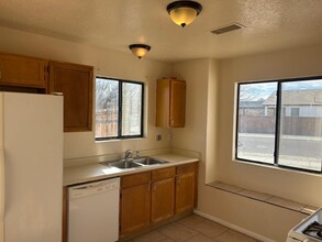 3104 Todos Santos St NW in Albuquerque, NM - Building Photo - Building Photo