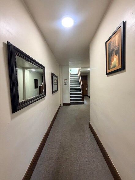 138 W 30th St, Unit 2 in Bayonne, NJ - Building Photo - Building Photo