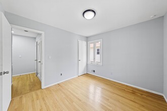 1031 Di Antonio Dr in Rahway, NJ - Building Photo - Building Photo