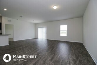 2837 Neverland Dr in New Smyrna Beach, FL - Foto de edificio - Building Photo