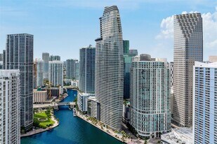 300 Biscayne Boulevard Way, Unit 1705 in Miami, FL - Building Photo