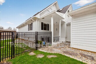 2222 E 75th St, Unit 00 - 00210 in Indianapolis, IN - Building Photo - Building Photo