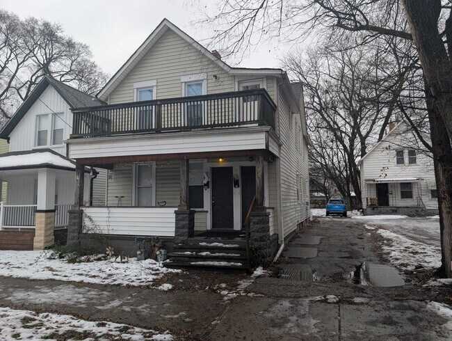 1955 W 58th St in Cleveland, OH - Building Photo - Building Photo