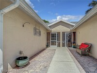 109 Tanglewood Ct in Naples, FL - Building Photo - Building Photo