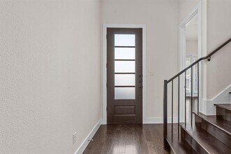 600 Melba St in Dallas, TX - Building Photo - Building Photo