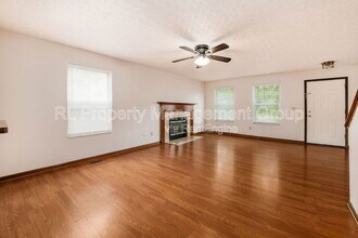 1064 Wexford Green Blvd in Columbus, OH - Building Photo - Building Photo