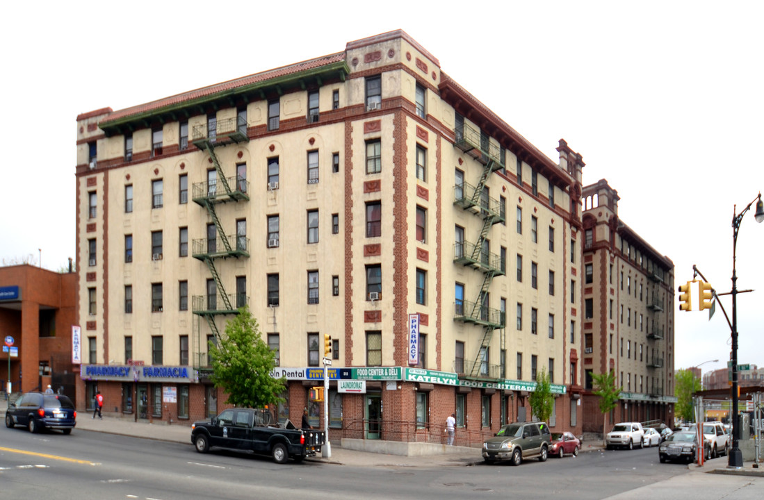 3203 Park Ave in Bronx, NY - Foto de edificio