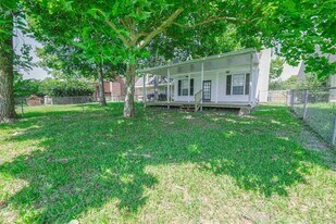 7131 Point Avery Dr in Baton Rouge, LA - Building Photo