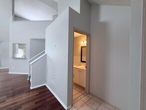 9135 Windy Creek Dr in Columbus, OH - Building Photo - Building Photo