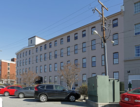 Lofts and Upper Lofts at Canal Walk - Cana... in Richmond, VA - Foto de edificio - Building Photo