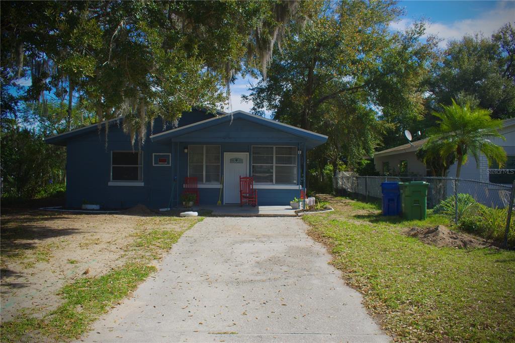 1960 5th St NW in Winter Haven, FL - Building Photo