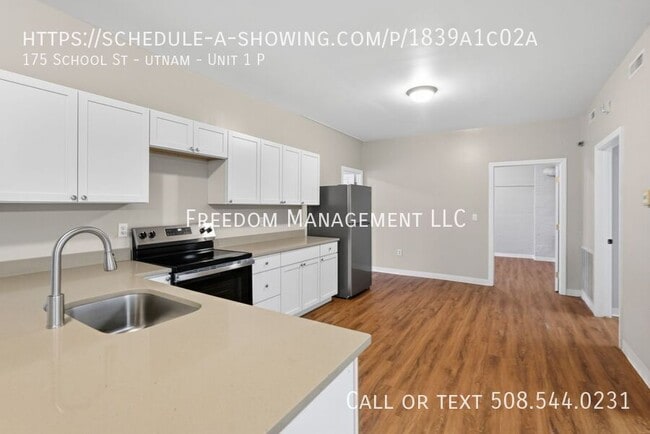 175 School St in Putnam, CT - Building Photo - Building Photo