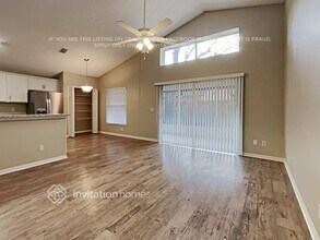 13768 Meadowpark Ave in Orlando, FL - Building Photo - Building Photo