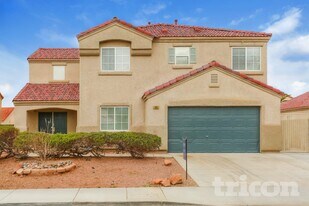 409 W Azure Ave in North Las Vegas, NV - Building Photo