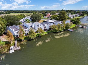 Halcyon Apartments in Winter Haven, FL - Foto de edificio - Building Photo