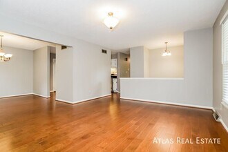 2312 NE 72nd Terrace in Gladstone, MO - Building Photo - Building Photo