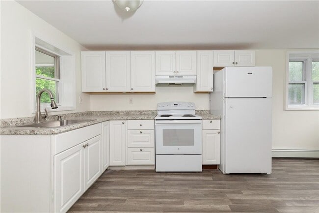 property at 80 W Dorsey Ln