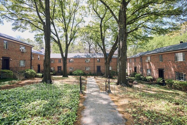 property at 1086 Briarcliff Rd NE