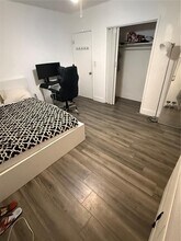 5802 NE 3rd Ave in Miami, FL - Building Photo - Building Photo