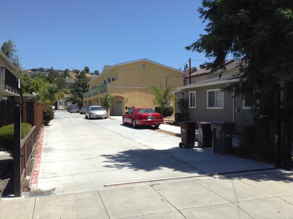 Marcella Apartments & Homes in San Leandro, CA - Building Photo