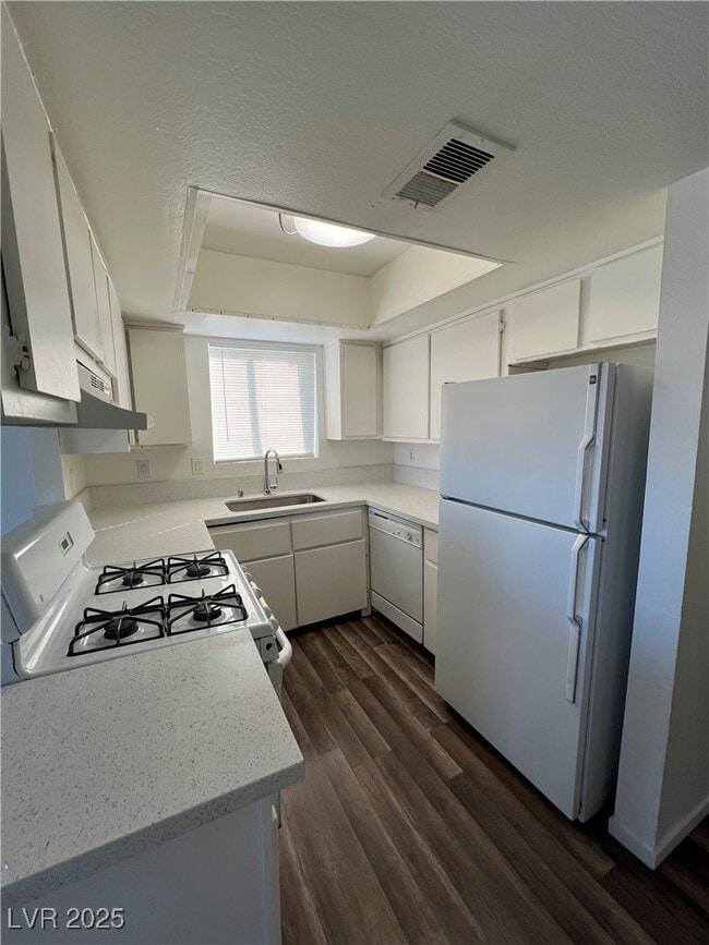 property at 6942 Appleton Dr