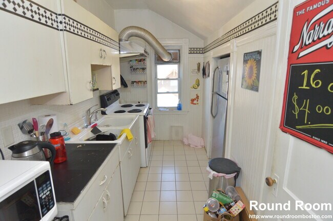 3 Melton Rd, Unit 3