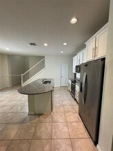 4255 Large Leaf Ln in Hollywood, FL - Building Photo - Building Photo