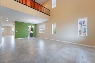 1088 Via Alloro in Henderson, NV - Building Photo - Building Photo