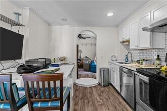 29 Dean Ave-Unit -1R in Newport, RI - Building Photo - Building Photo