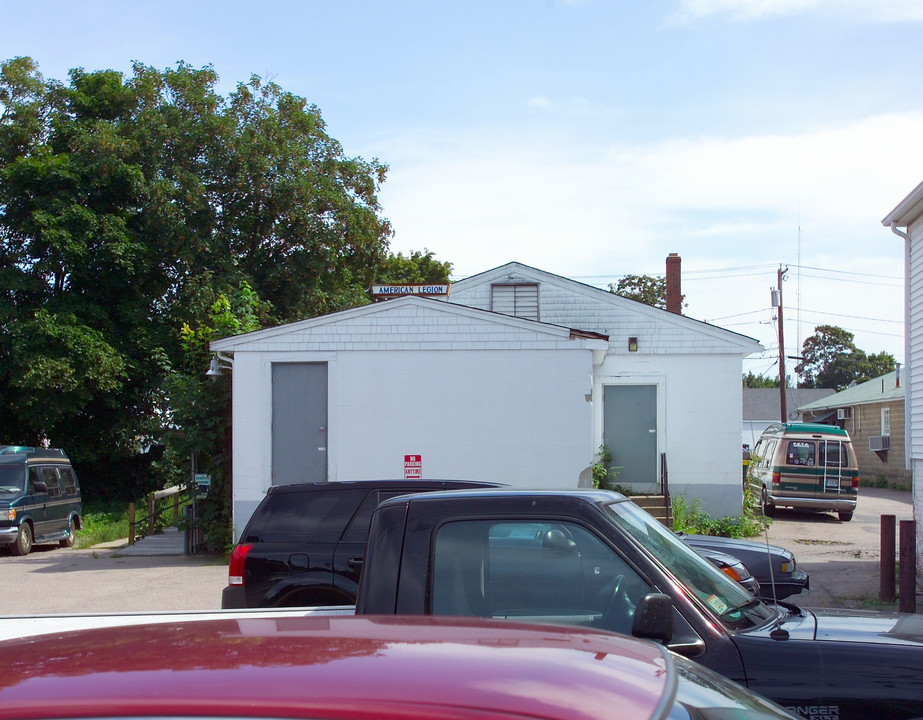 8 Mechanic St in Foxboro, MA - Building Photo