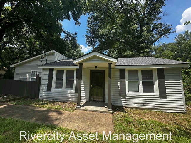 property at 3063 Redbud Rd