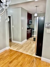 127 Casper St in Valley Stream, NY - Building Photo - Building Photo