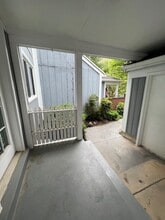 20705 Highland Hall Dr in Gaithersburg, MD - Building Photo - Building Photo