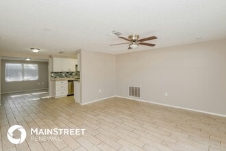 11630 Paige Dr in Port Richey, FL - Foto de edificio - Building Photo